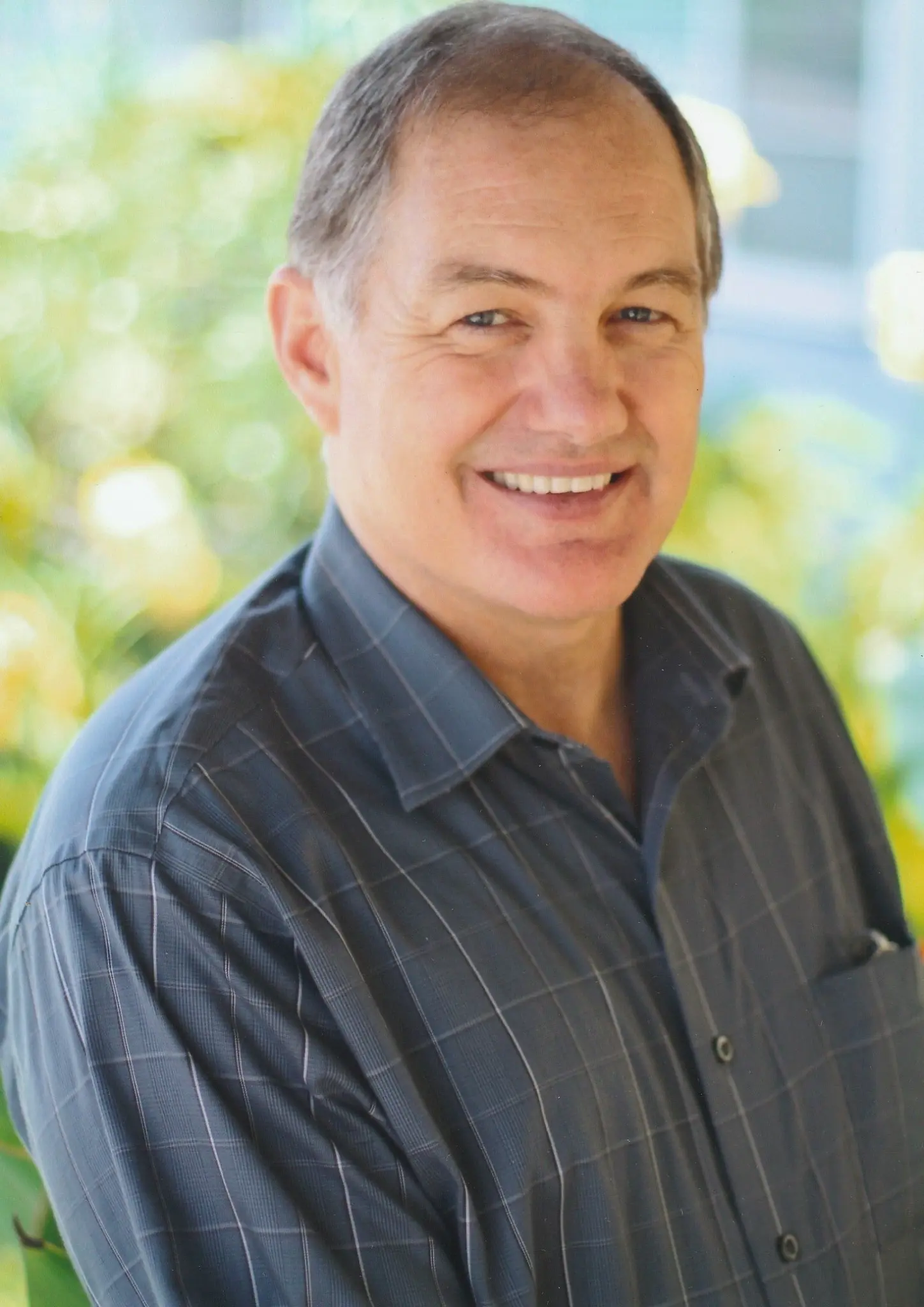 Dr. Paul Selman - Experienced Anaheim dentist specializing in mini dental implants and family dentistry